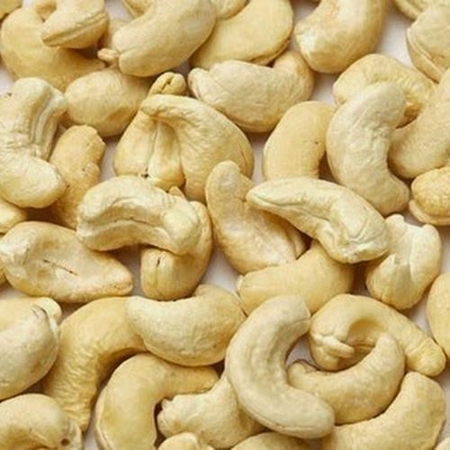 White Rich Taste Healthy And Nutritious Raw Cashew Nuts