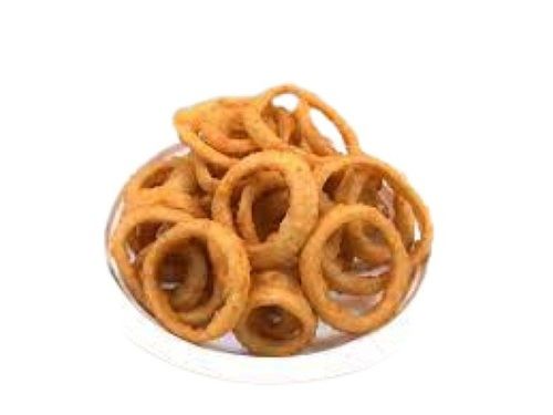 Hygienically Packed Tasty Round Shape Fried Crispy And Salty Onion Chips