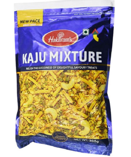 Salty And Delicious Taste Crispy A Grade Fried Kaju Mixture Namkeen  Carbohydrate: 2.3 Percentage ( % )