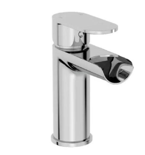 सिल्वर 6 इंच रस्ट प्रूफ टिकाऊ डेक माउंटेड डिज़ाइनर स्टेनलेस स्टील पिलर कॉक