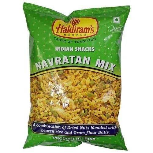 Salty And Spicy Ready To Eat Fried Navratan Mix Namkeen Carbohydrate: 22 Grams (G)