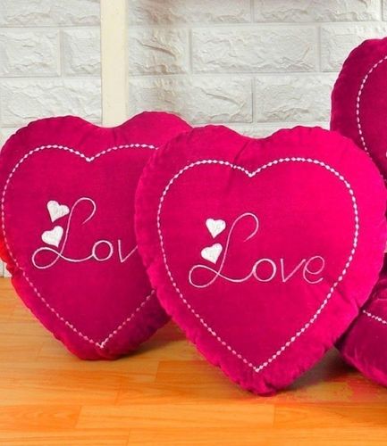 Heart Shape Cotton Cushion Set For Bed And Sofa Application: Screen