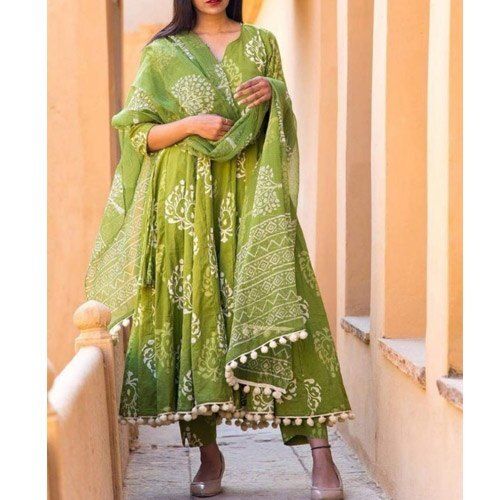 Latest Umbrella Cut Dresses Frocks Designs 2024-25 Collection | Colorful  dresses, Peach color dress, Designer anarkali