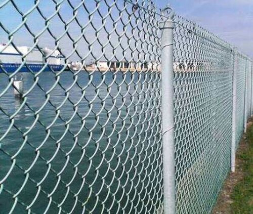 Aluminium And Steel Chain Link Fencing - 1mm to 5mm Wire Diameter, Corrosion Resistant Silver Coated Metal, Customized Hole Shape For Agriculture, Sports And Secure Applications