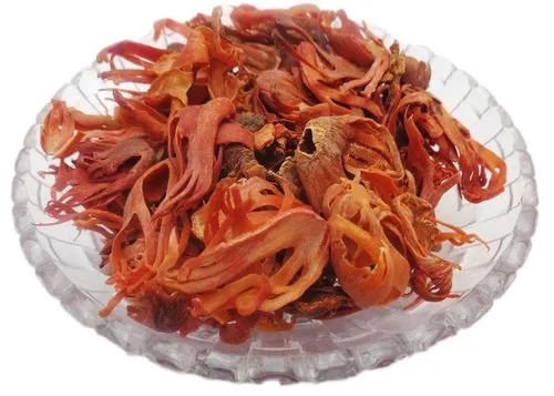 Red And Brown Organic Dried Javitri Use For Cooking And Medicines