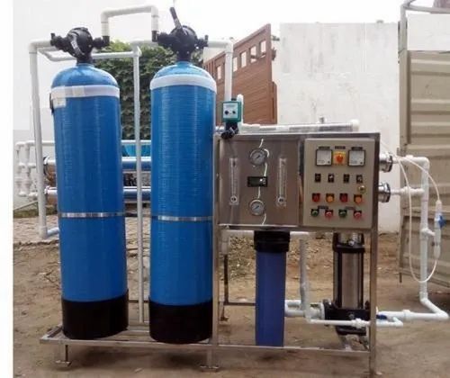 1000 Lph Ss Water Plant With Max Water Recovery Rate 50 - 55 %