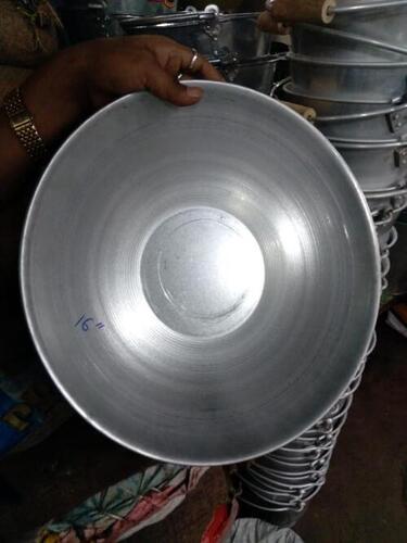 16 Inches Round Shape Aluminium Kadai For Multiple Purpose Use