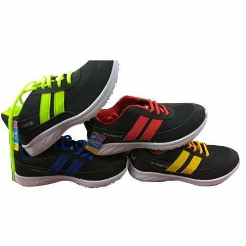 man sport shoes 