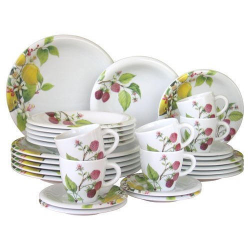 Printed Crockery Set Collar Style: Standard