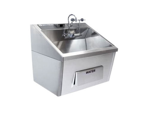 Flush And Clean Your Hands Floor Mounted Glossy Finish Hospital Surgical Scrub Stainless Steel Sink