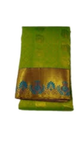 Ladies Festival Wear Printed Pattern Pure Cotton Material Silk Saree Cabinet Material: Iron Chassis