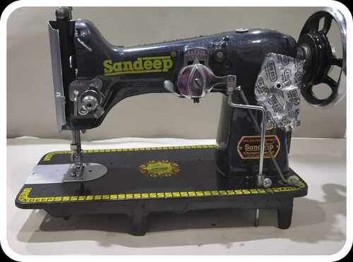 Singer Sewing Machine Needles at best price in Delhi by Sandeep Bros