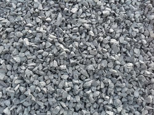 Grey 5 Inch 20 Mm Thick Granite Stone Chips For Industrial Grade