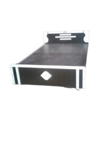 टिकाऊ पॉलिश और दीमक प्रूफ आधुनिक लकड़ी का सिंगल बेड