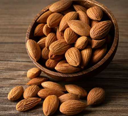 Impurity Free A1 Grade Almonds with 6 Months Shelf Life