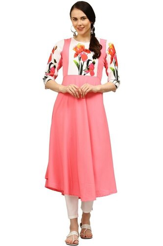 Long Length 3/4th Sleeves Printed Cotton Kurti For Casual Wear