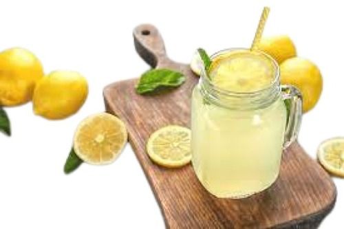 Healthy Hygienically Packed Sour Taste Fresh Yellow Lemon Juice Packaging: Bottle