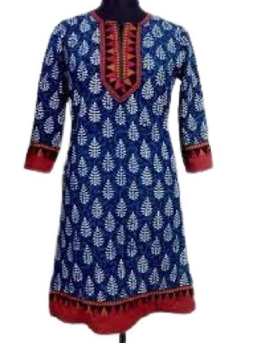 Blue With Red Ladies Full Sleeve Beautiful Breathable Cotton Block Printed Kurti