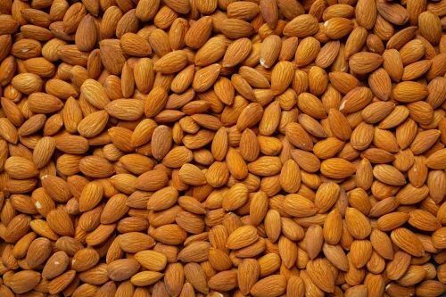 A Grade Almonds Nuts, Packing Size 250- 1 Kg Processing Type: Good