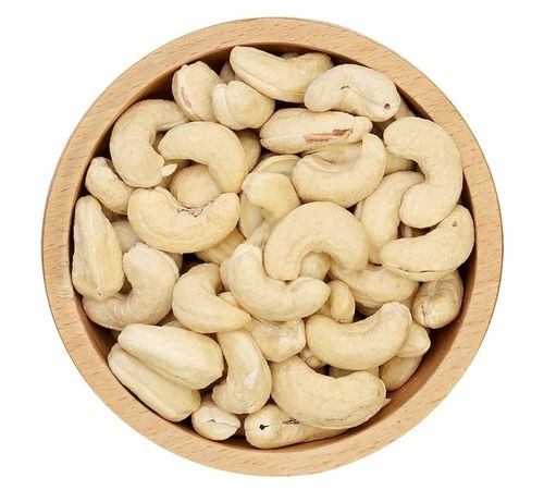 1.5 Grams Organic Raw Dried Kidney Shaped Salted A-Grade Cashew Nuts