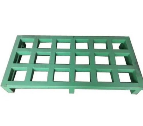 Green 50 Kg And 40 Mm Thick Stainless Steel Rectangular Pallet