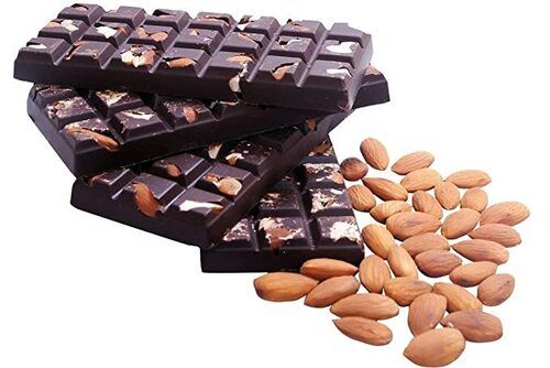 Delicious Sweet Taste Fresh Crunchy Hygienically Packed Almond Chocolate