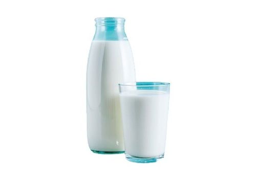 Raw Processed Original Flavor Cow Milk With Hygienically Bottle Packed