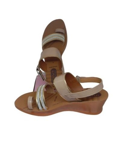 Brown Comfortable And Lightweight Pu Sole Wedges Type Sandals For Ladies 