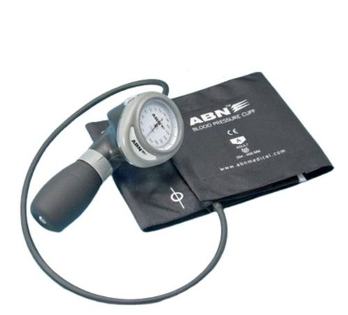 500 Grams Rubber Cuff Sphygmomanometer For Measuring Blood Pressure