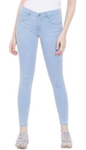 Casual Wear Skin Friendly Plain Dyed Slim Fit Denim Jeans For Ladies