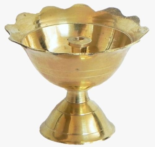 Golden 3.2 X 2.6 X 3.6 Inch Light Weight Religious Rust Proof Polished Brass Diya