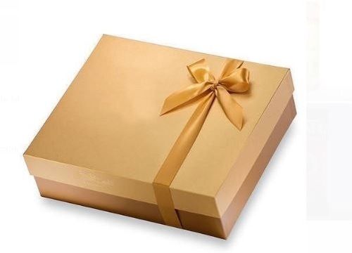 Rectangular Cardboard Matte Laminated Gift Packaging Box