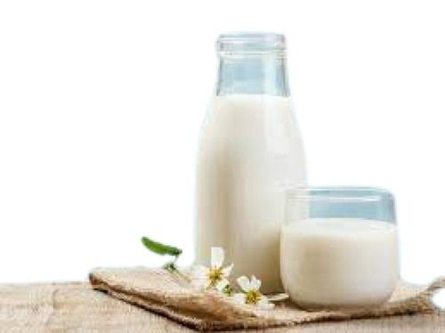 100% Pure 4.3% Fat Nutrient Enriched Healthy Raw Processed Cow Milk