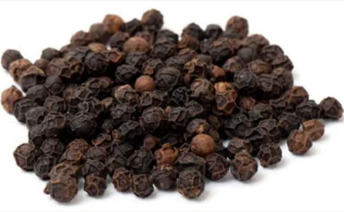 Healthy And Natural Dried Pungent Taste Round Raw Black Pepper  Grade: Food Grade