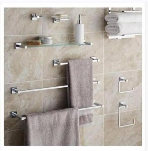 Bathroom Accessoires