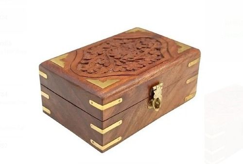 Long Lasting Rectangular Polished Handicraft Solid Wooden Jewellery Box Design: Modern