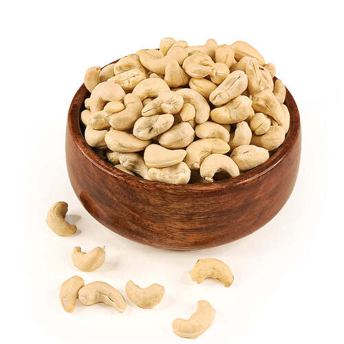 Light Cream Dried Cashew Nut Use For Food Snacks And Sweets