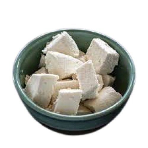 100% Pure Hygienically Packed Square Shape White Paneer