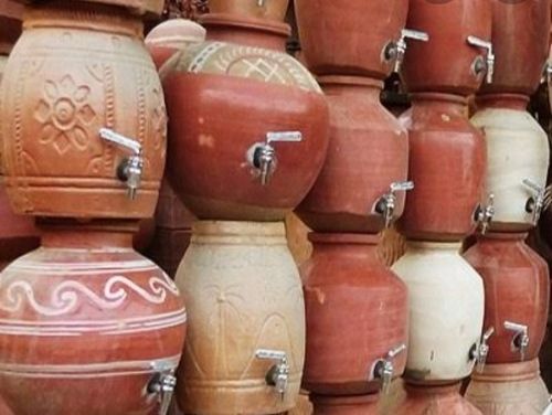 Handmade 100% Natural Cool Clay Water Pot With Tap For Rural Area