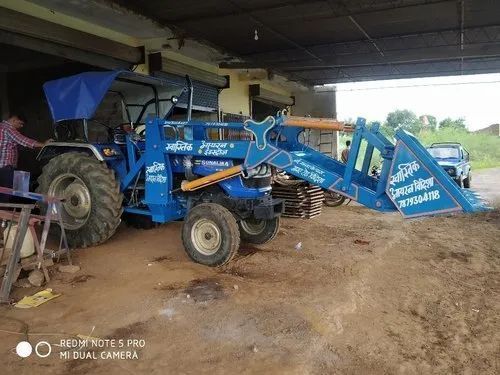 Heavy-Duty Cast Iron Manual Operated Semi-Automatic Tractor Front End Loader