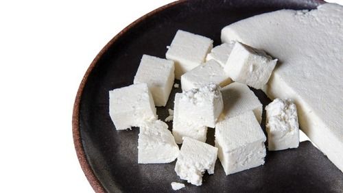 Hygienically Packed Protines And Minerals Milky Flavor Spongy Soft Paneer