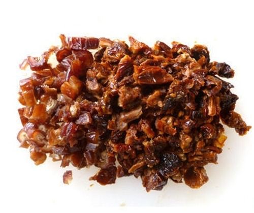 100 Percent Pure And Dried Common Cultivated Sweet Chopped Dates