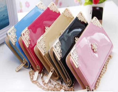 New Design Ladies Handbag Contrast Color Long Ladies Wallet Large-Capacity  Money Clip - China Purse and Wear Resistant price | Made-in-China.com
