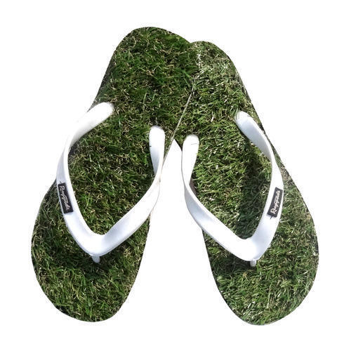 Daily Wear Lightweight Slip Resistant Printed Rubber Flip-Flop Slippers For Men