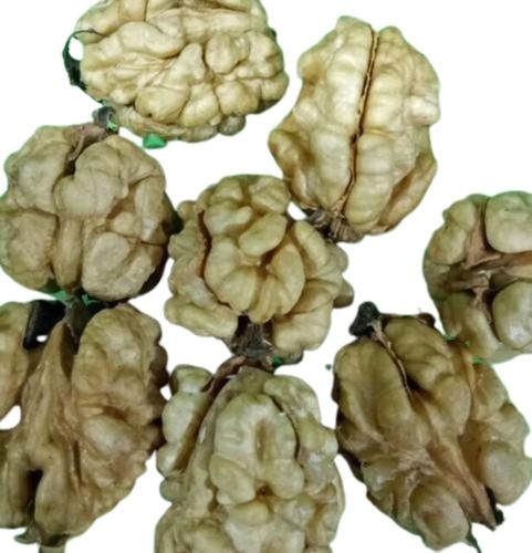 305 Millimeter A-Grade Raw Dried Tasty Organic Walnuts For Good Health