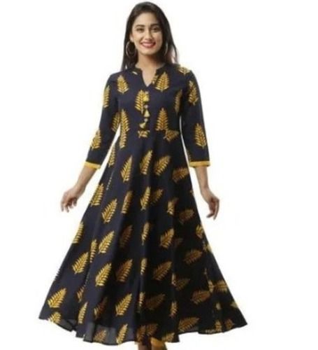 Casual Wear 3/4 Sleeves Round Neck Printed Cotton Anarkali Kurti