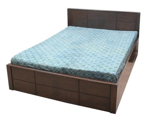 4.2x3.5 Foot Polished Finished Designer Handmade Wooden Double Bed