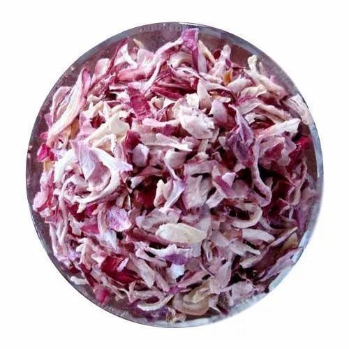 No Artificial Flavour And Hygienically Packed Organic Red Onion Flakes