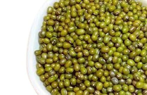 100% Pure Green Dried Naturally Cultivated Nutrient Rich Medium Size Whole Moong Dal