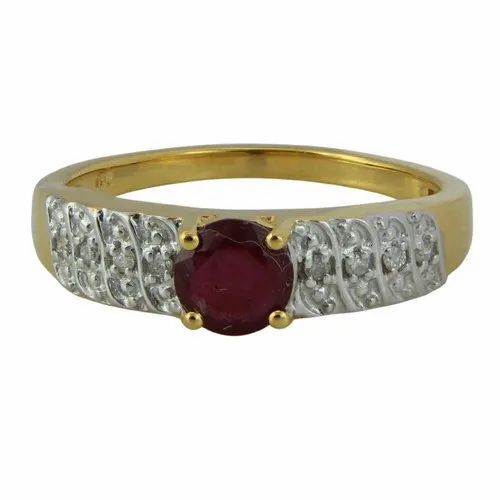 Ruby Diamond Gold Ring - Shape: Round